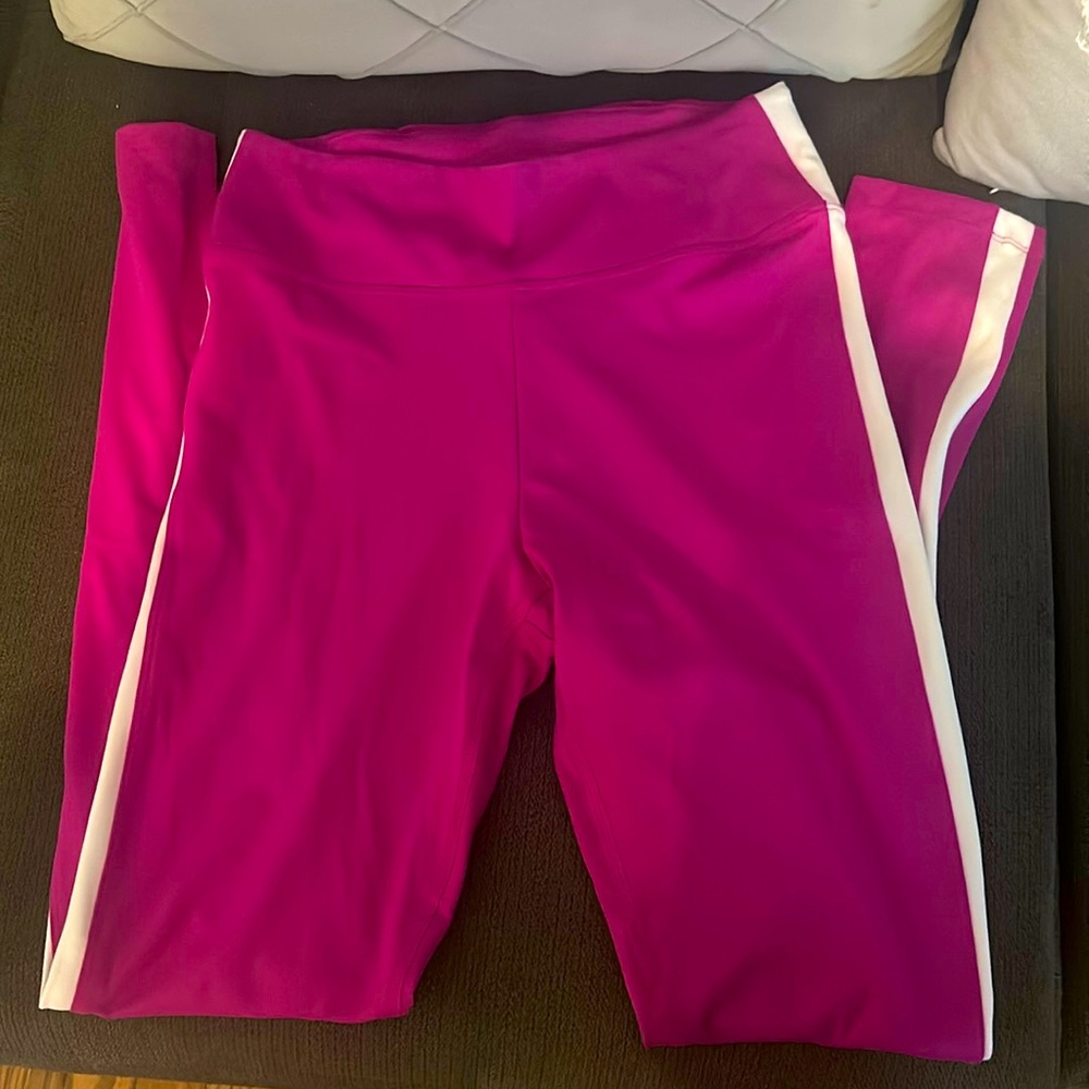 Pink leggings new